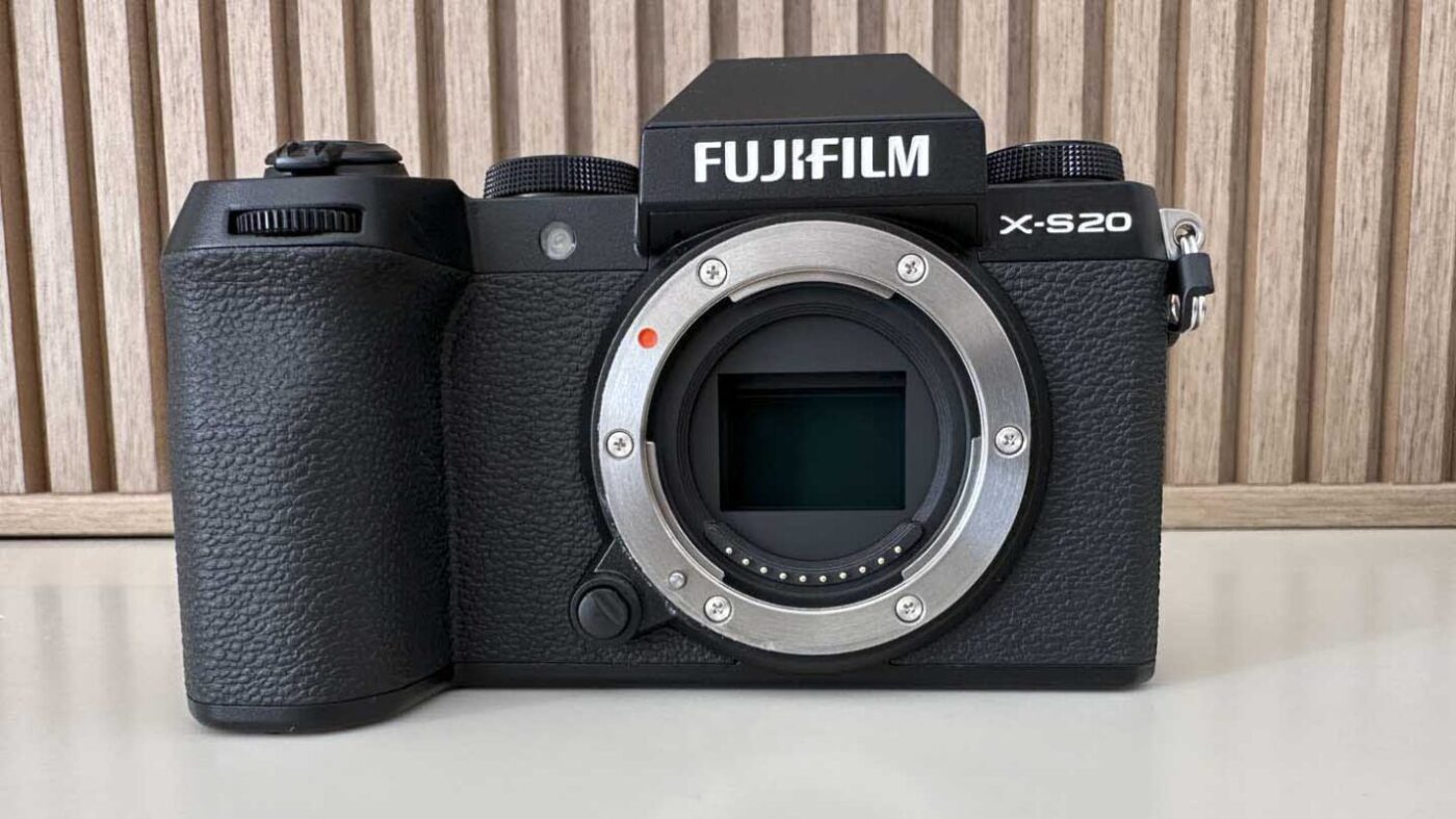 Yeni Fujifilm X-S20 Aynasız Fotoğraf Makinesinin İncelenmesi