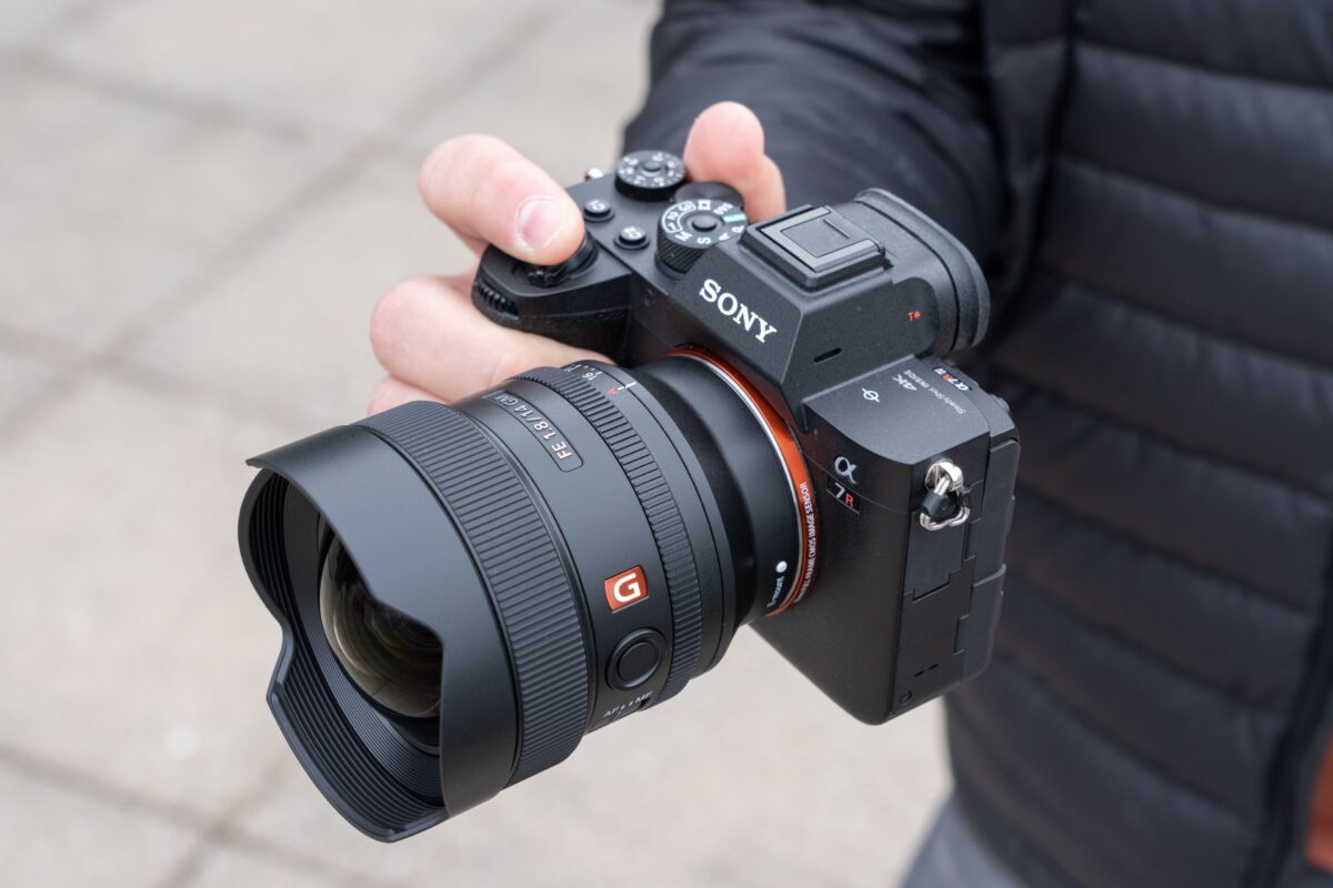 Yaratıcı Vizyonunuzu Ortaya Çıkarın: Sony FE 14mm F1.8 GM Ultra Geniş Lens için 20 İlgi Çekici Neden