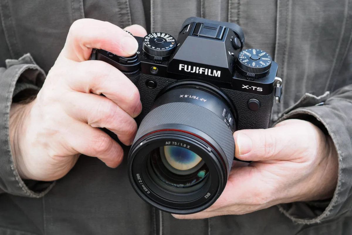 Yaratıcılığı Ortaya Çıkarın: Fujifilm X Serisi için Samyang AF 75mm f/1.8 Lensi Kullanmak için 10 Neden