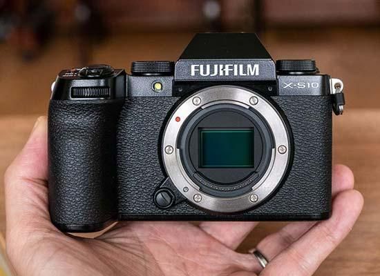 Fujifilm X-S10'un Eşsiz Gücünü Keşfedin: İlham Veren 20 Neden!