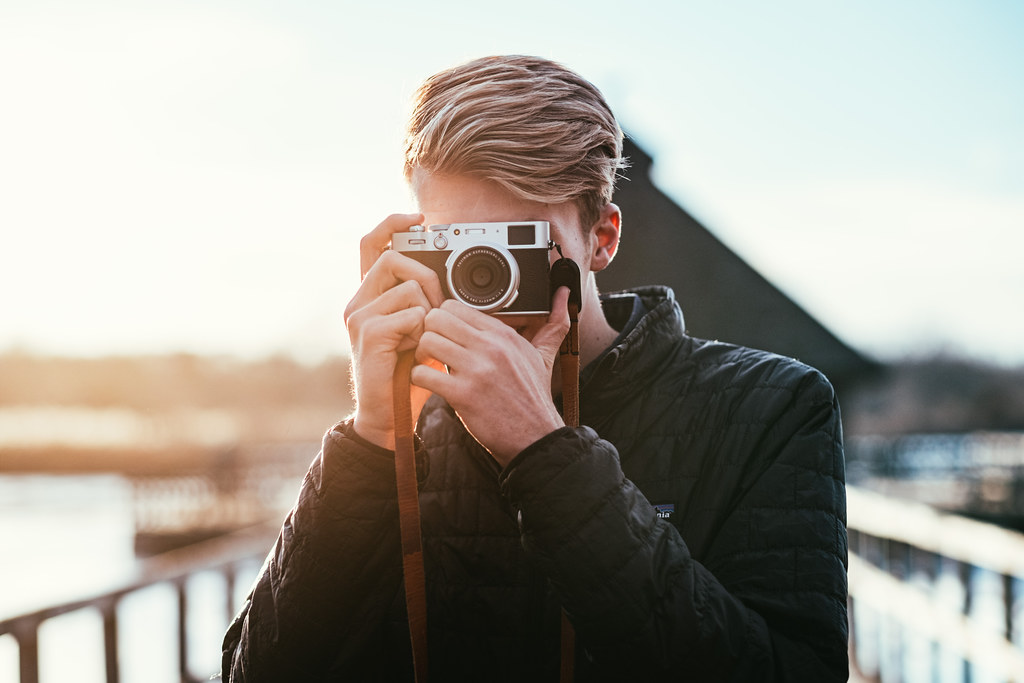 Yaratıcılığı Ortaya Çıkarın: Sokak Fotoğrafçılığı için En İyi 30 Fotoğraf Makinesini Keşfedin