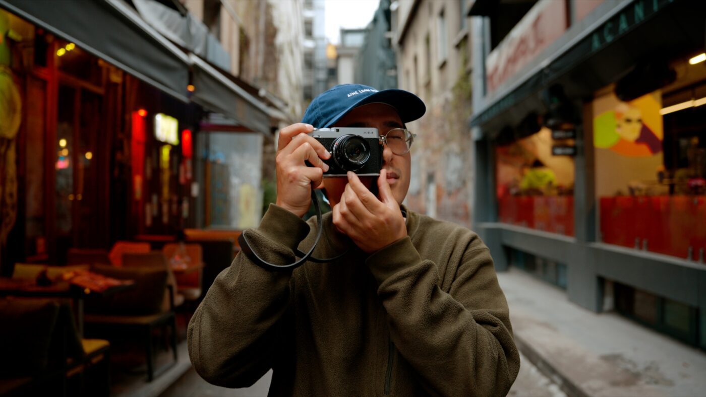 Yaratıcılığı Ortaya Çıkarın: Sokak Fotoğrafçılığı için En İyi 30 Fotoğraf Makinesini Keşfedin