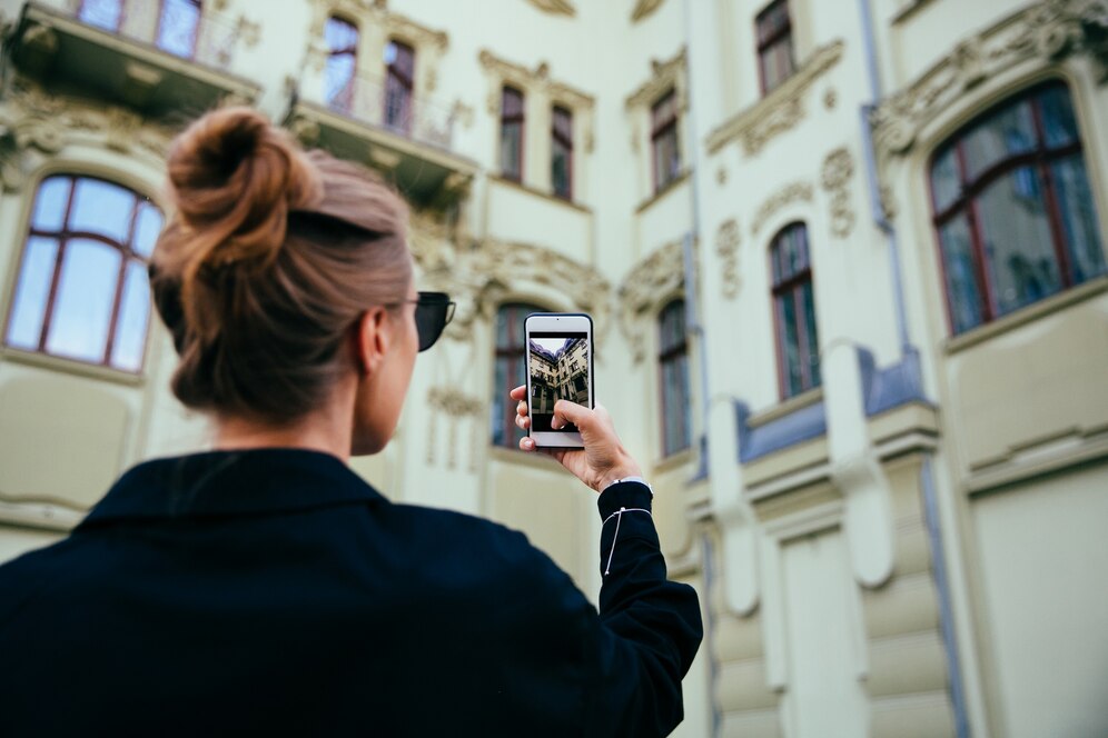 Büyüleyici Otel Fotoğrafçılığı için Temel Ekipman: Yaratıcılığınızı Güçlendirin!